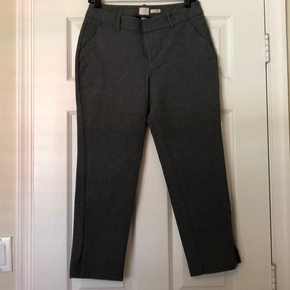 Like new  ankle length pant